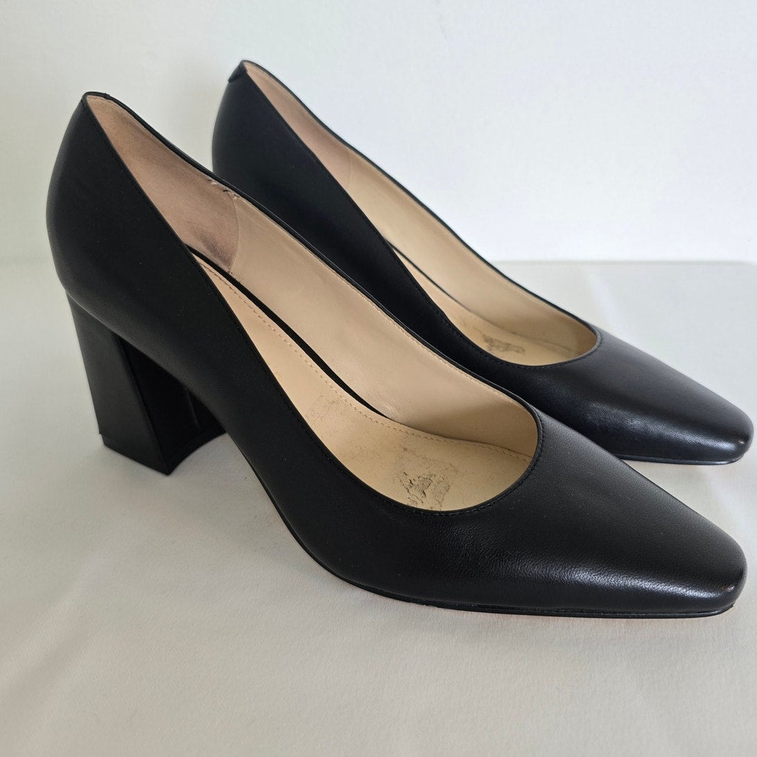 Black Leather Pointed Toe Pumps Size 6.5