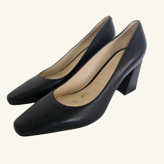 Black Leather Pointed Toe Pumps Size 6.5