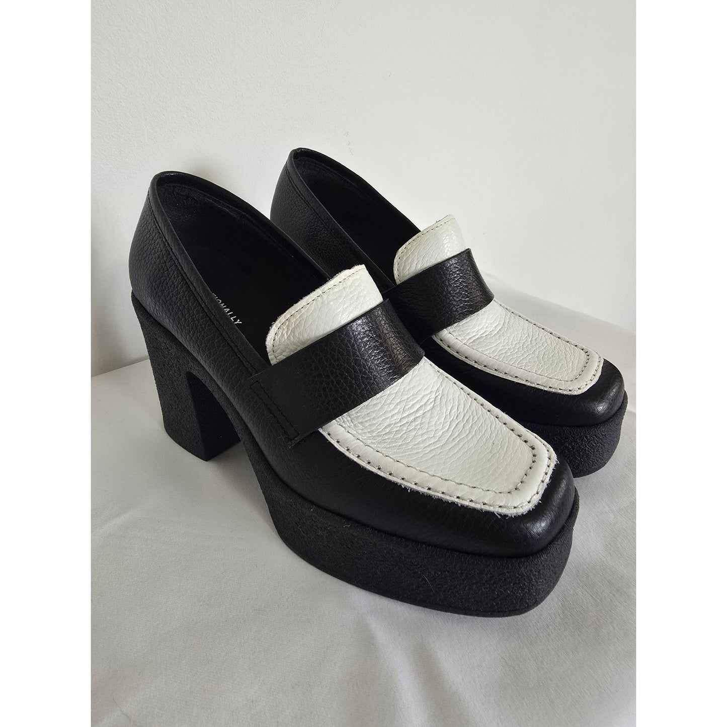 Black & White Leather Platform Loafers Heels Size 37 | 6.5
