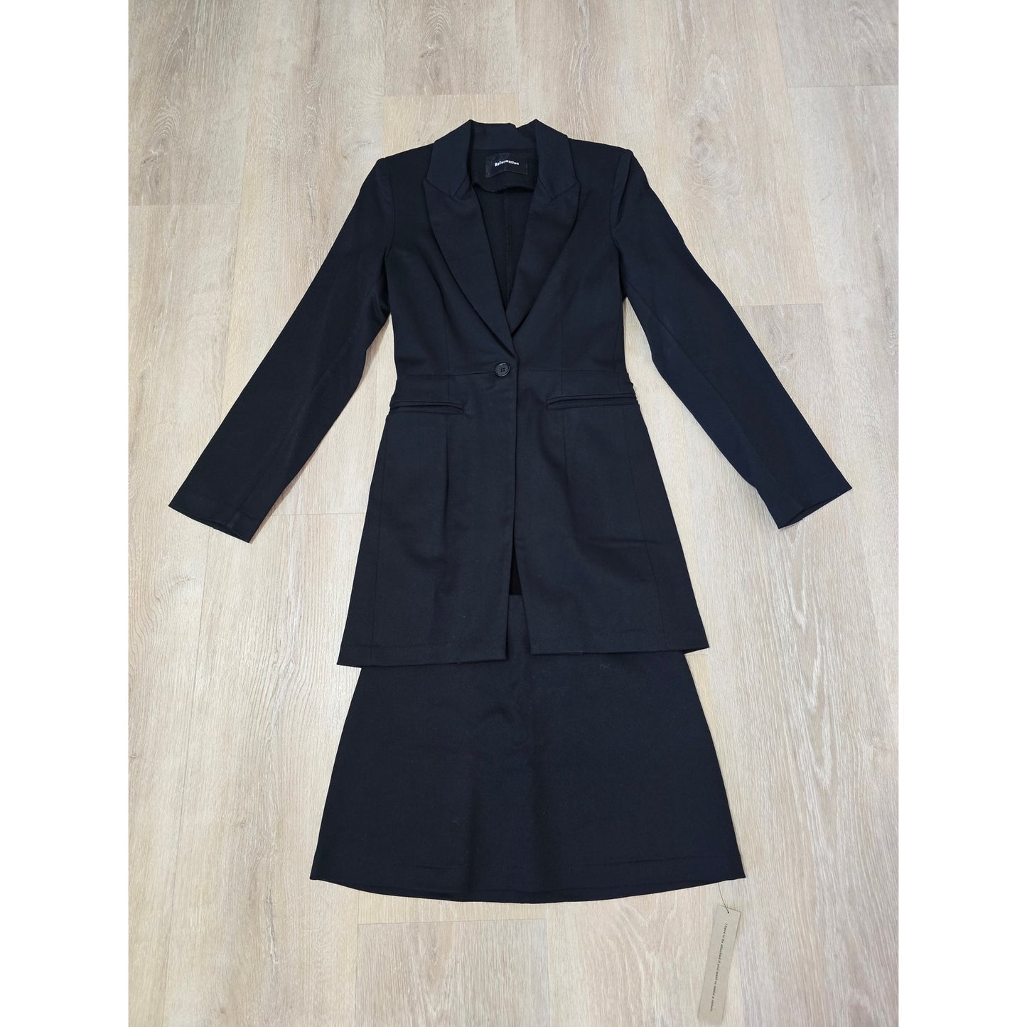 Black Blazer Skirt Set Tailored Suit Size 4 NWOT