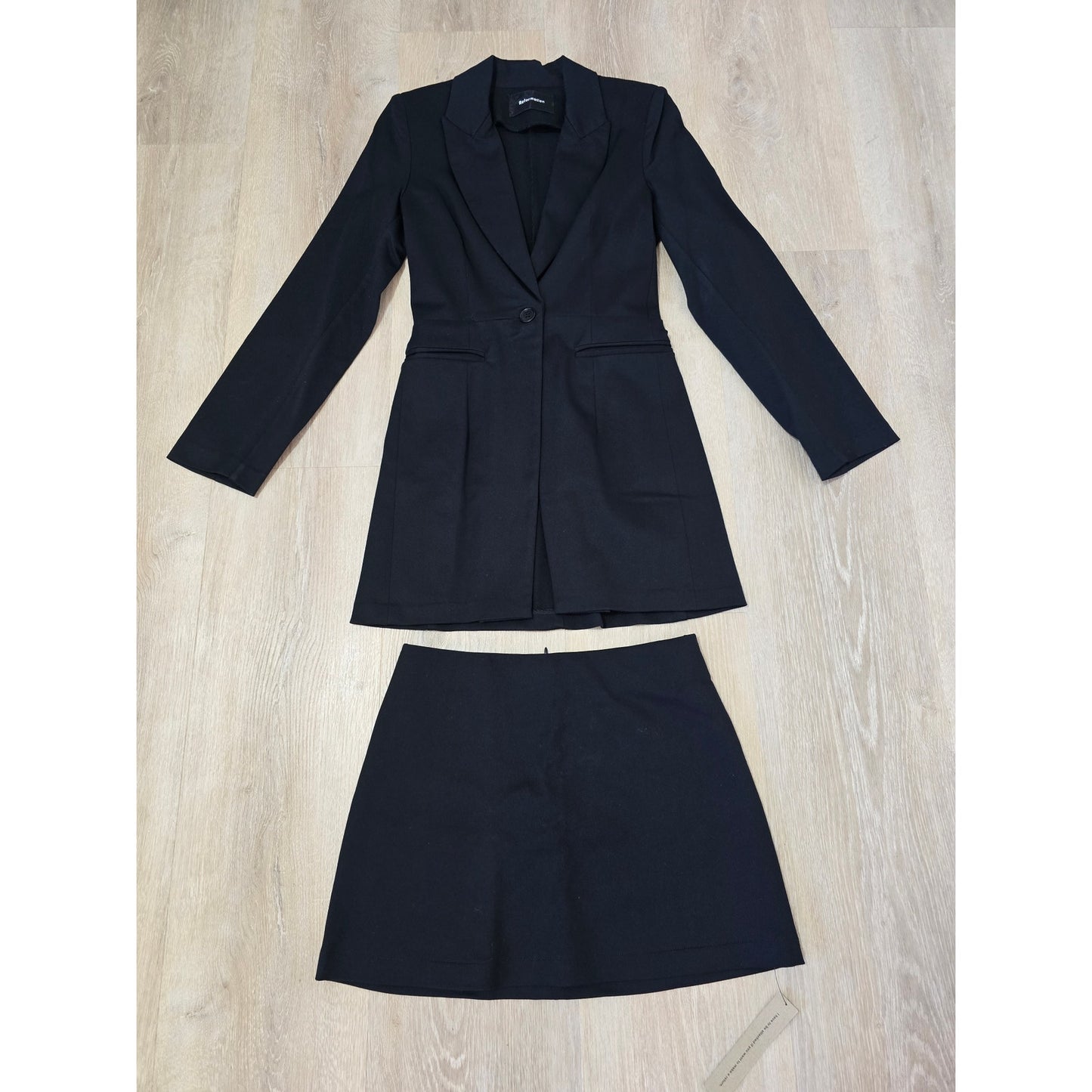 Black Blazer Skirt Set Tailored Suit Size 4 NWOT