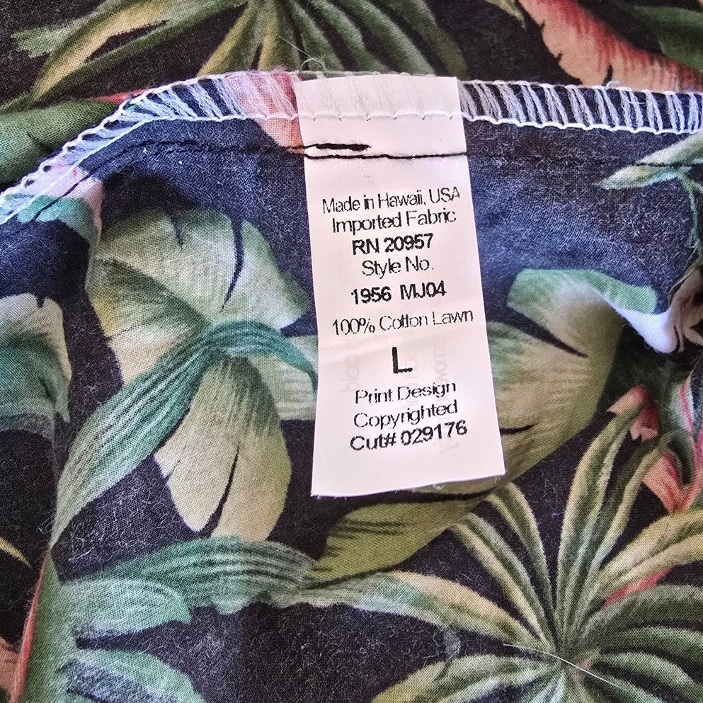 Black Jungle Tropical Print Button Up Shirt Size L